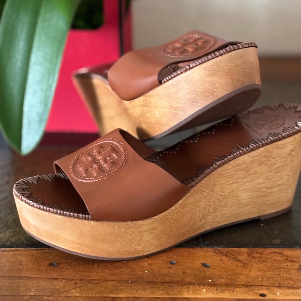 Tory Burch Tan Leather Wedges